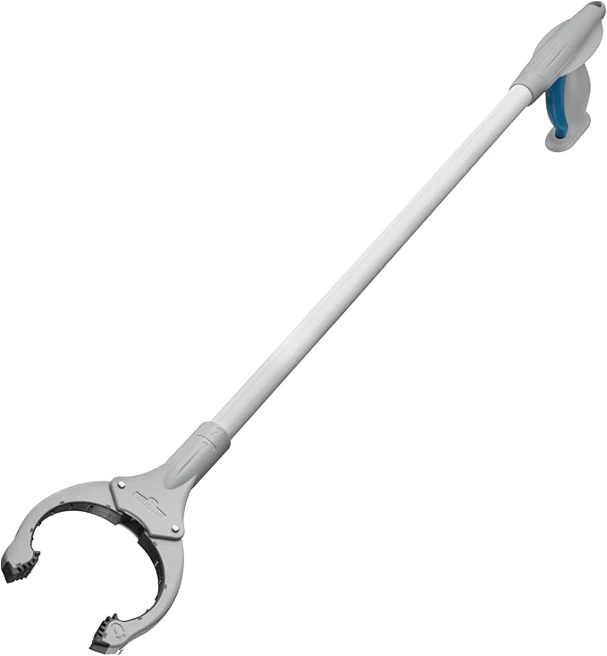 Long handled reacher